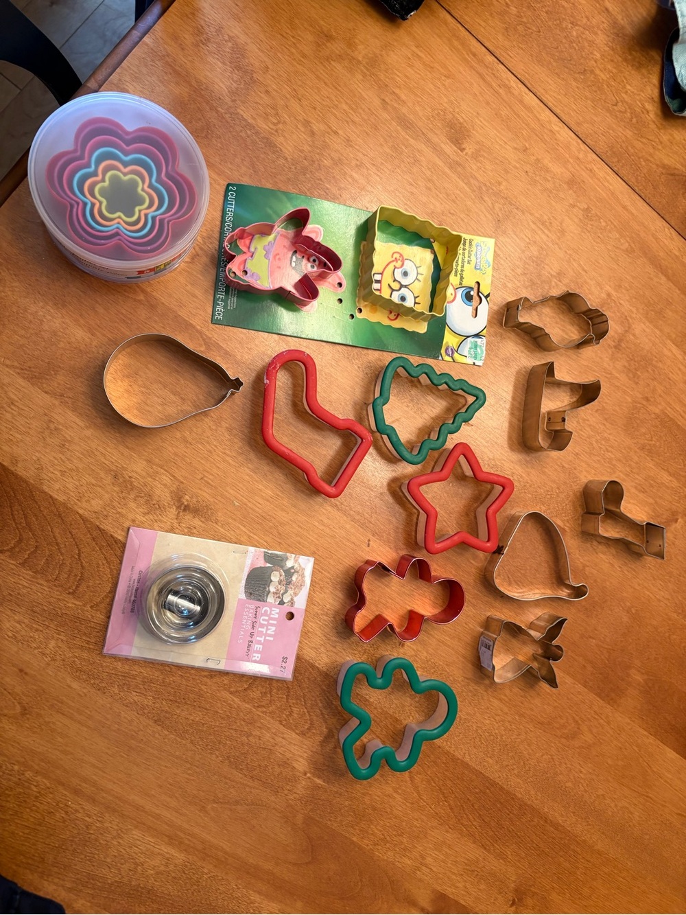Multi-Shape Cookie Cutter Set - Red, Green, Yellow, Blue